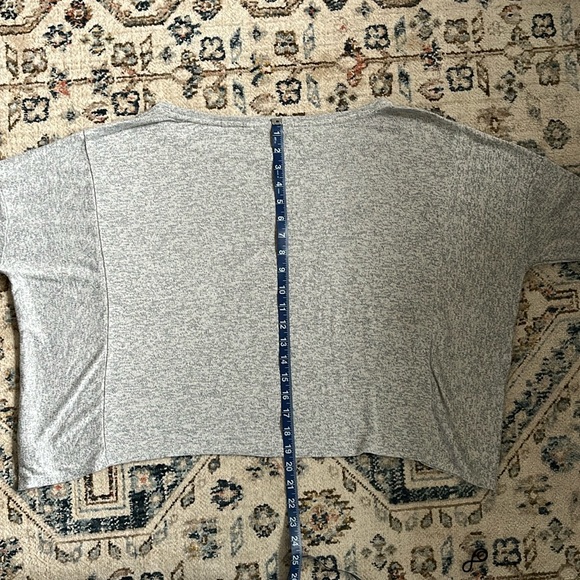 Athleta Cropped Oversized Sweater - Picture 4 of 7